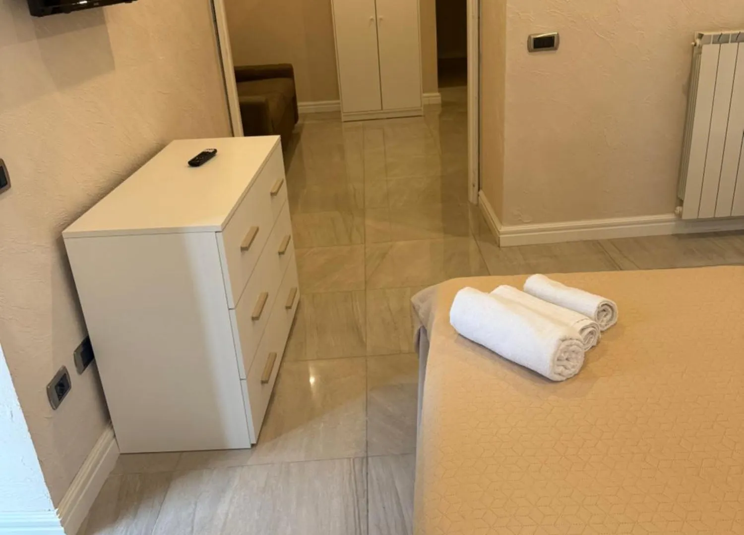 Tre Regine Hotel Naples 0*,  Italy